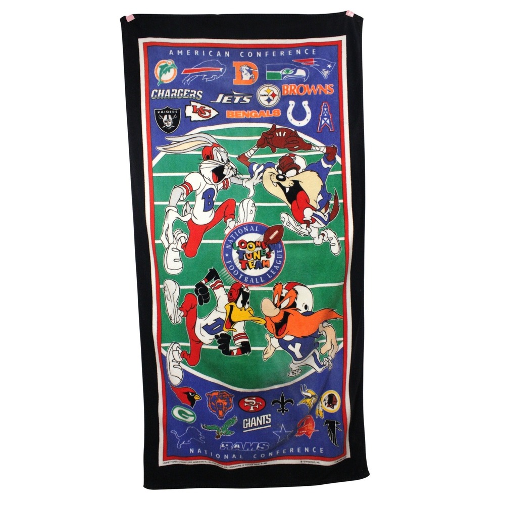 Vintage 1993 Looney Tunes NFL Football Beach Towel Bugs Bunny Taz Warner Bros